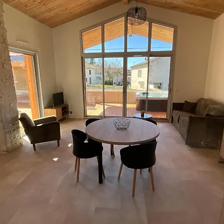Holiday home L Etel *